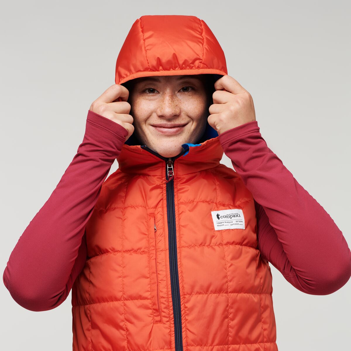 Teca Cálido Hooded Vest Women's - Image 11