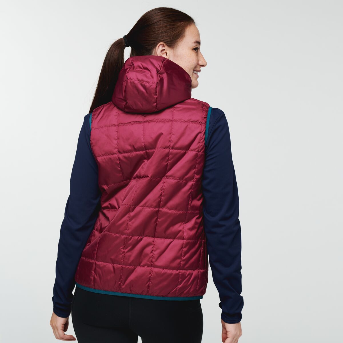 Teca Cálido Hooded Vest Women's - Image 30