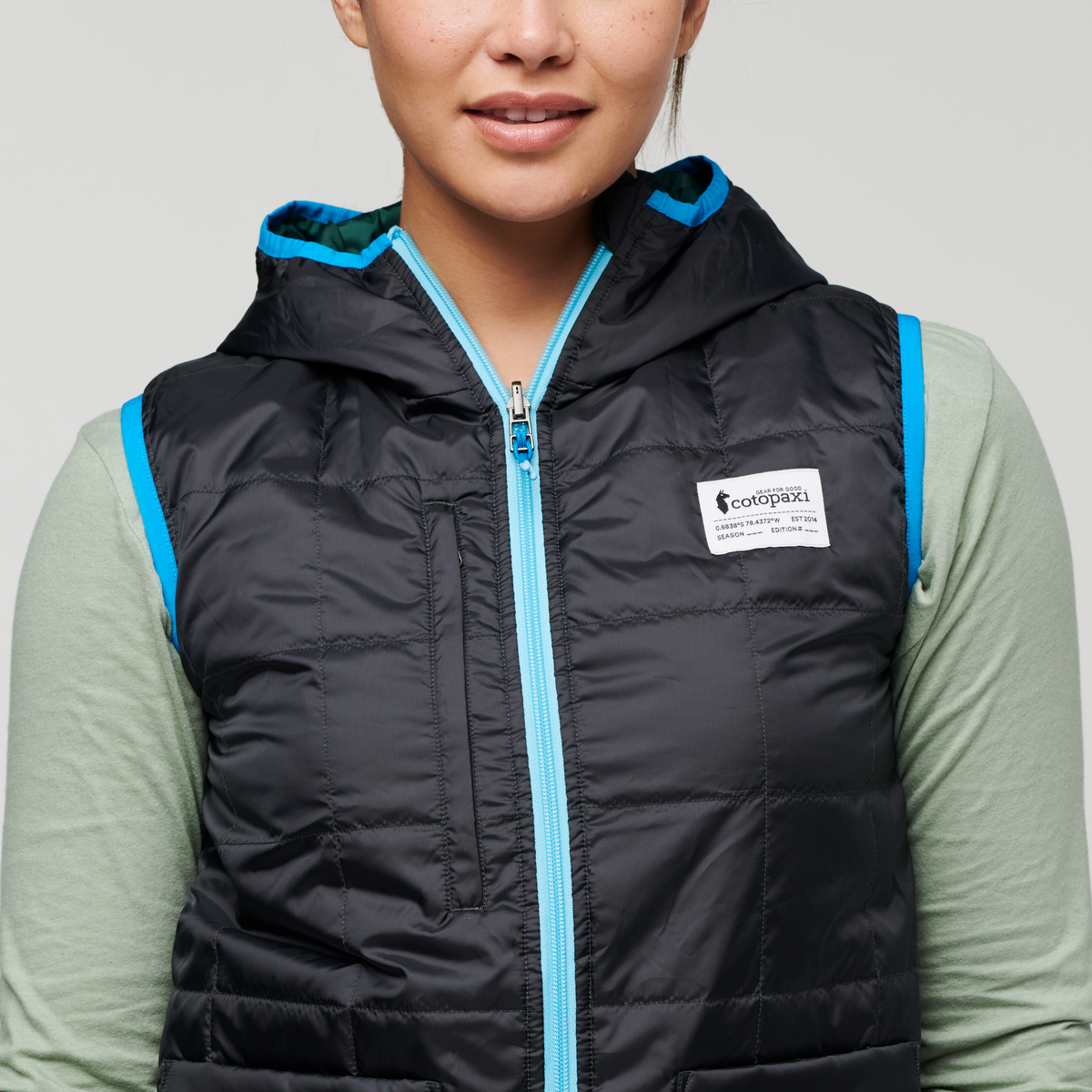 Teca Cálido Hooded Vest Women's - Image 12