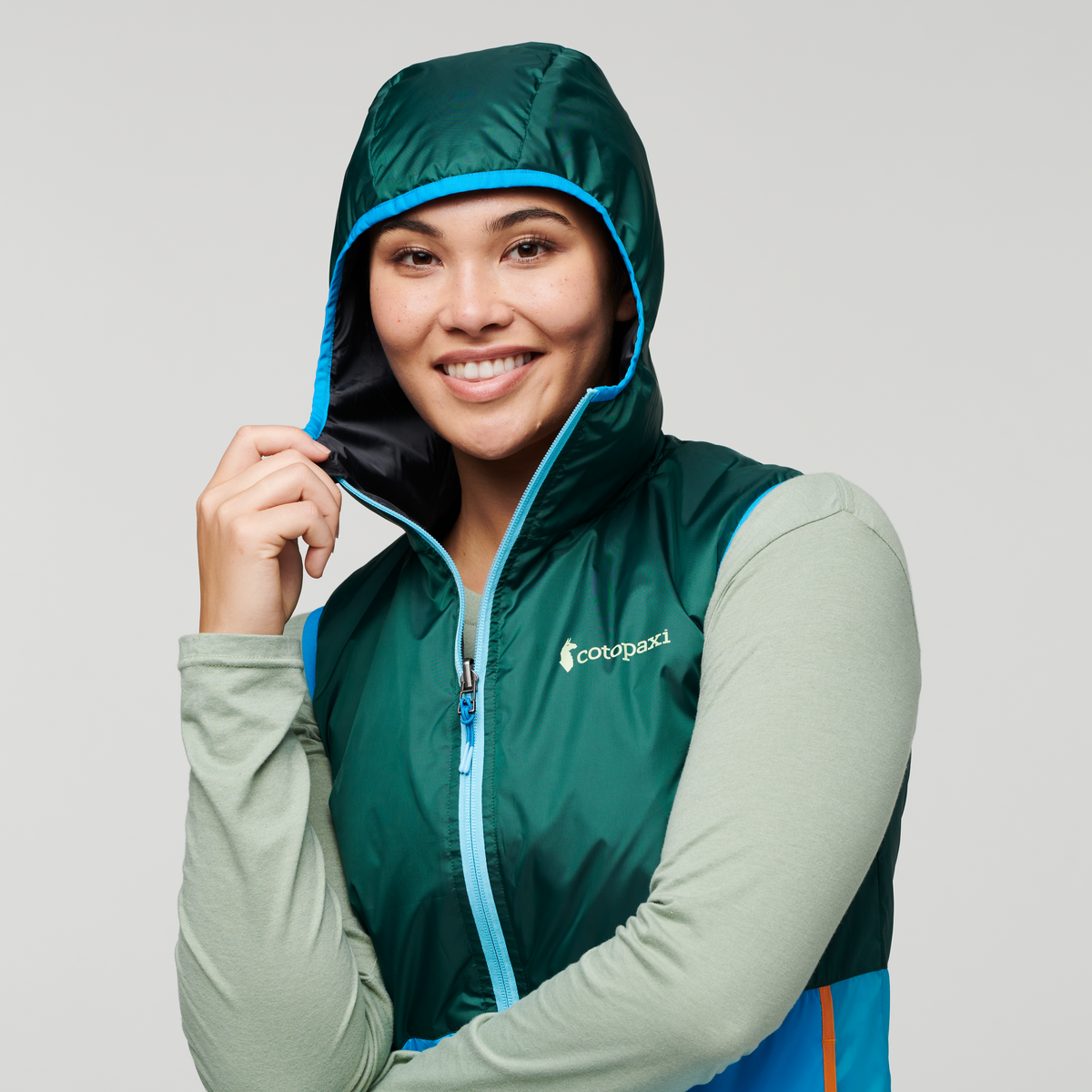 Teca Cálido Hooded Vest Women's - Image 5