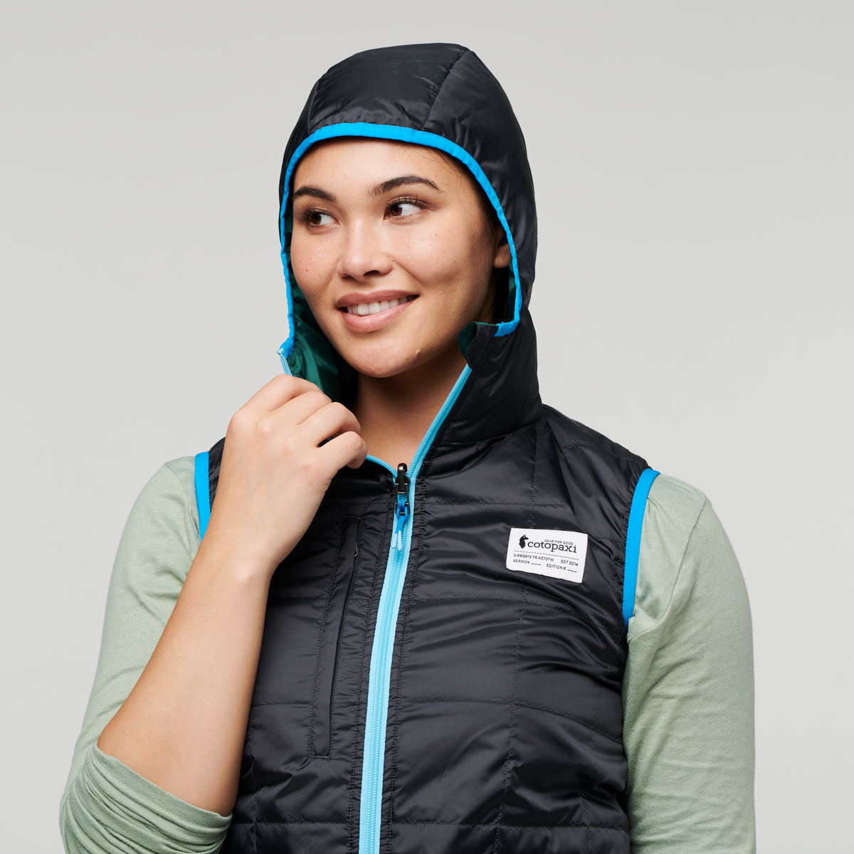 Teca Cálido Hooded Vest Women's - Image 11