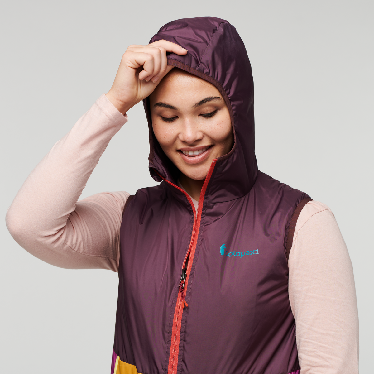 Teca Cálido Hooded Vest Women's - Image 17