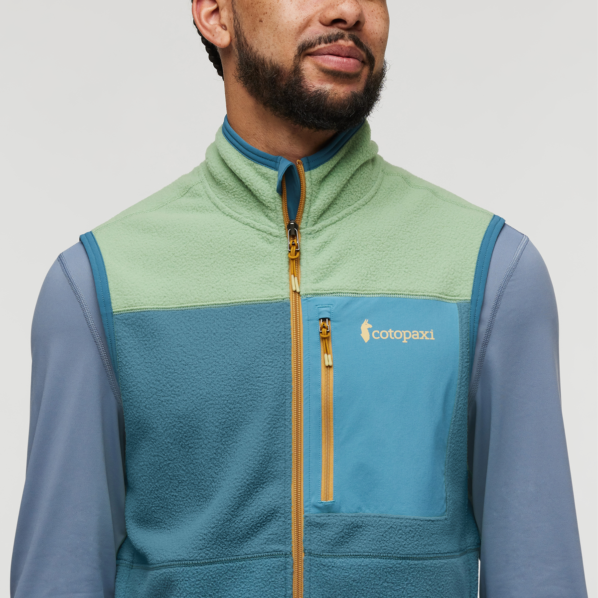 Abrazo Fleece Vest Men's - Image 20