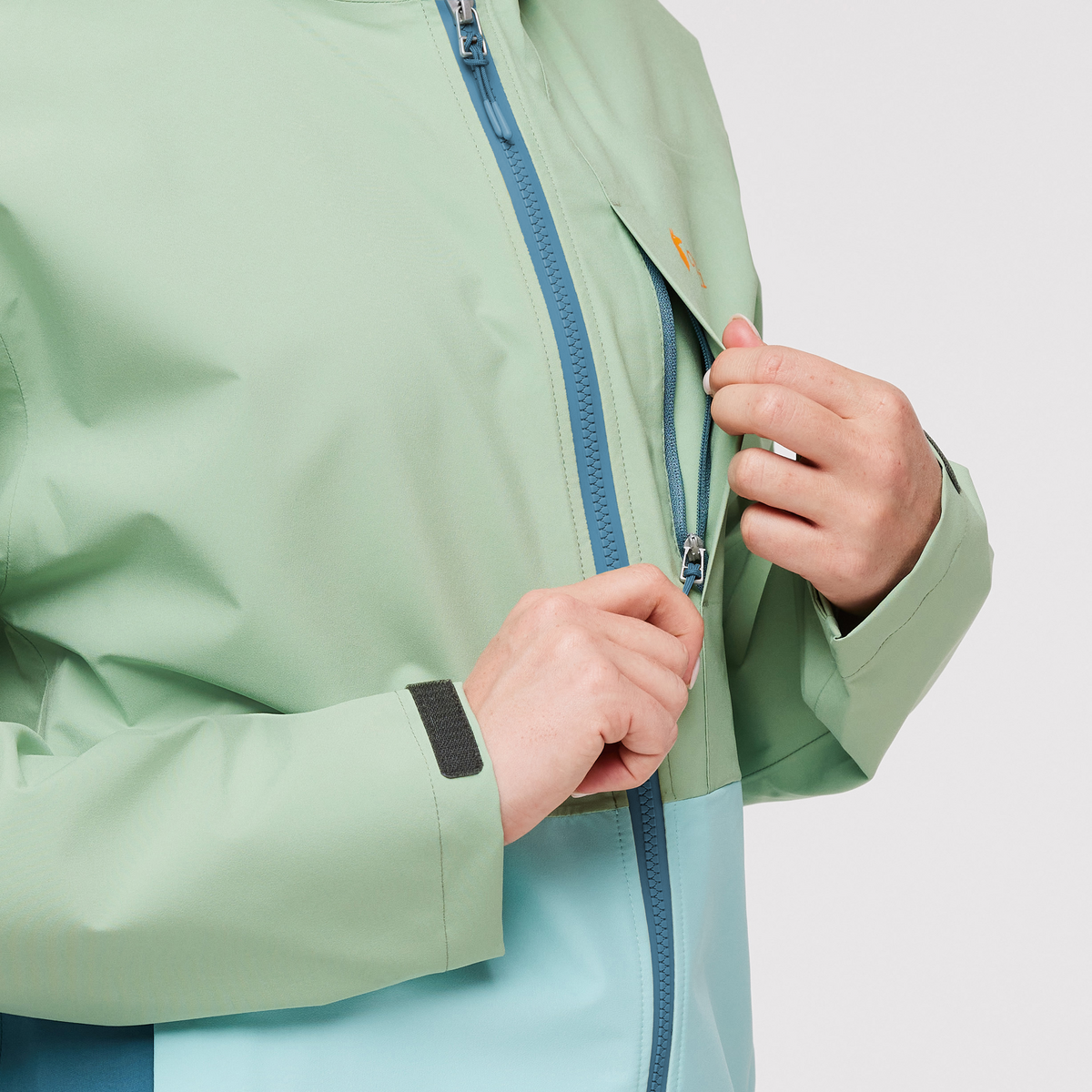 Cielo Rain Jacket Women's - Image 15