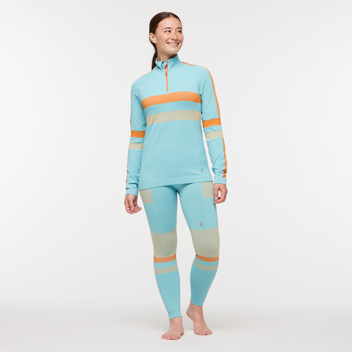 Debajo Seamless Baselayer Quarter Zip Women's - Image 2