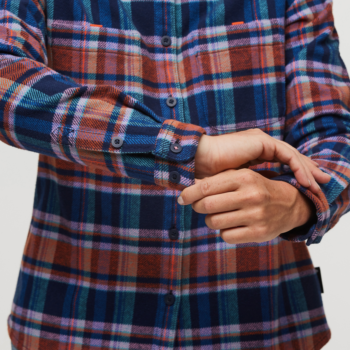 Mero Organic Flannel Shirt Women's - Image 23