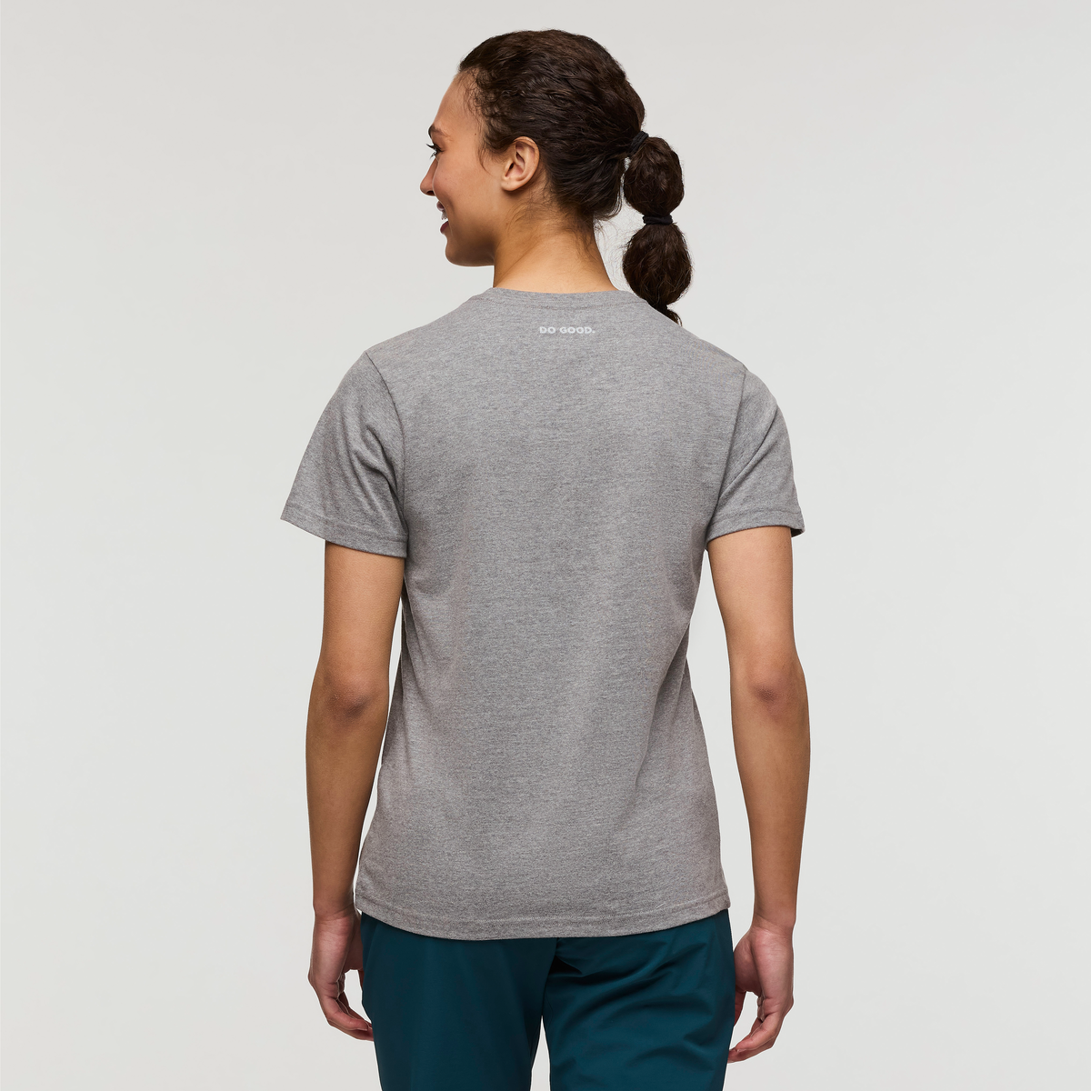 Cotopaxi Llama T Shirt Women's - Image 4