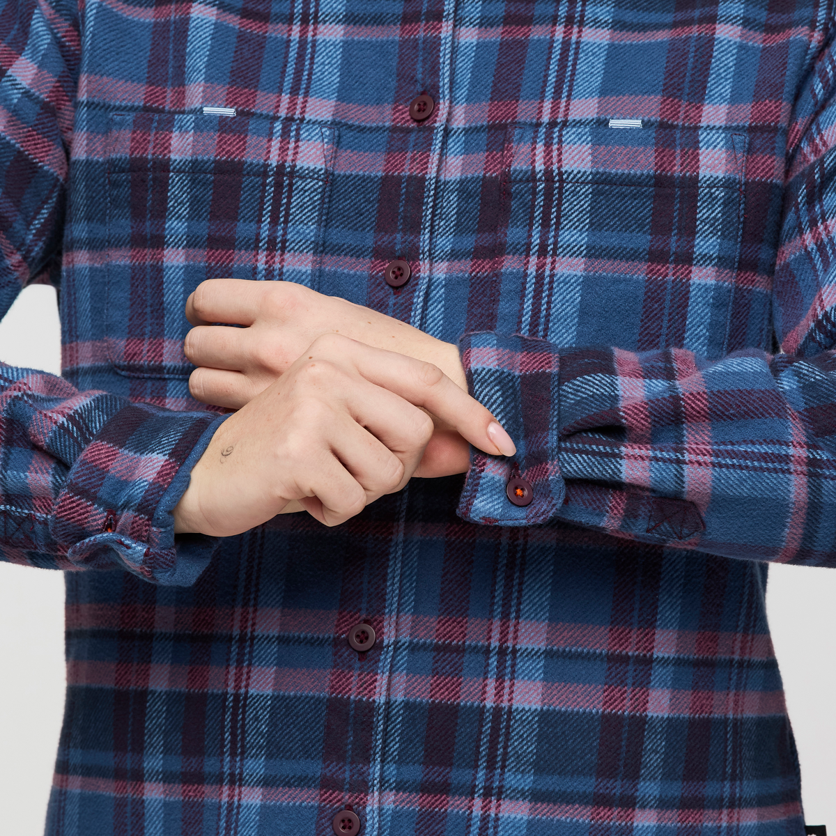Mero Organic Flannel Shirt Women's - Image 19
