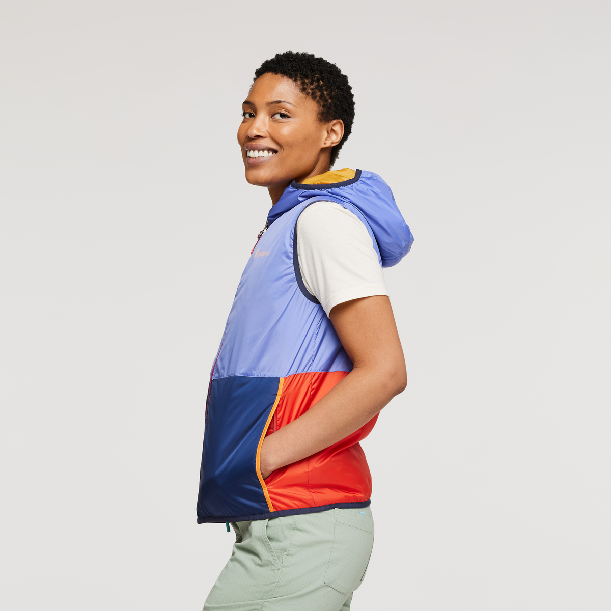 Teca Cálido Hooded Vest Women's - Image 34