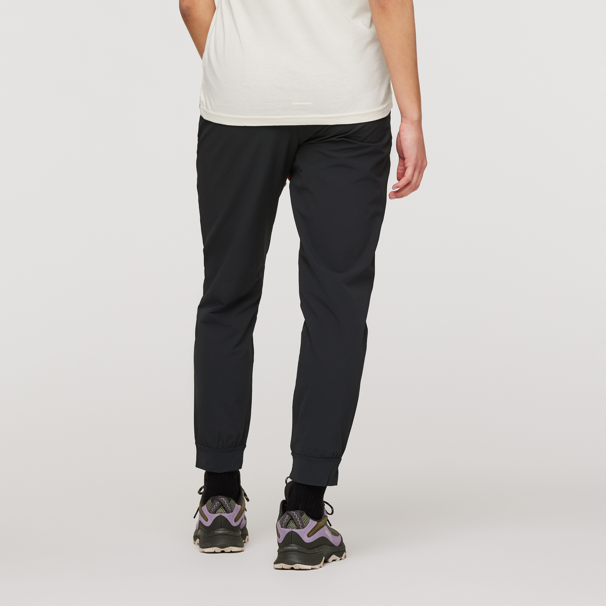 Veza Adventure Jogger Women's - Image 4
