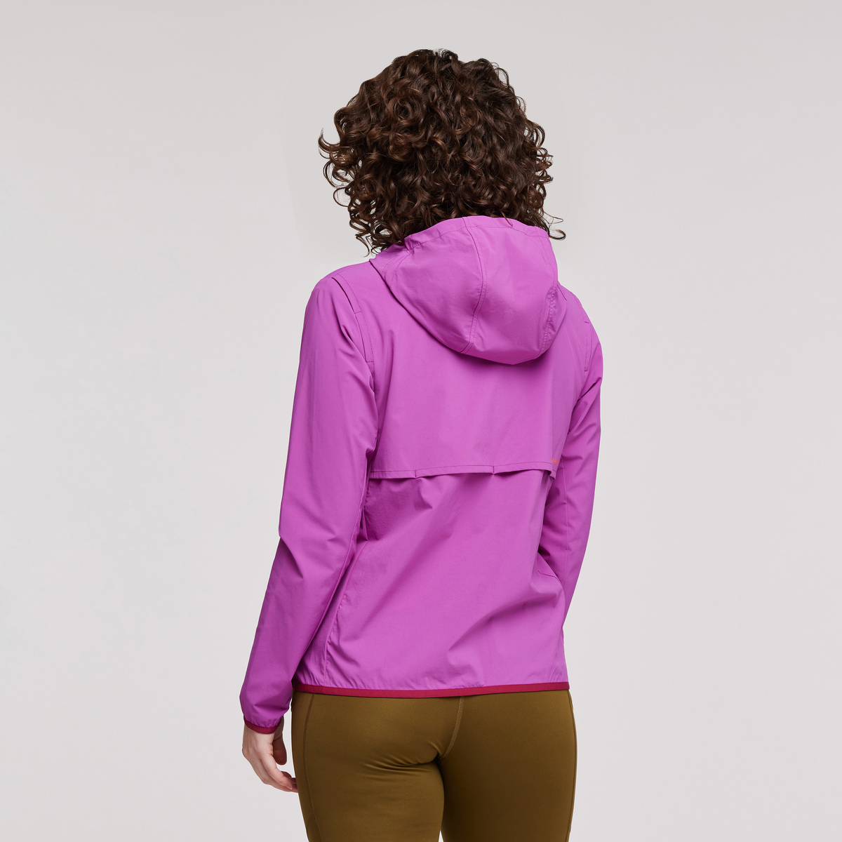 Vuelta Performance Windbreaker Jacket Women's - Image 4