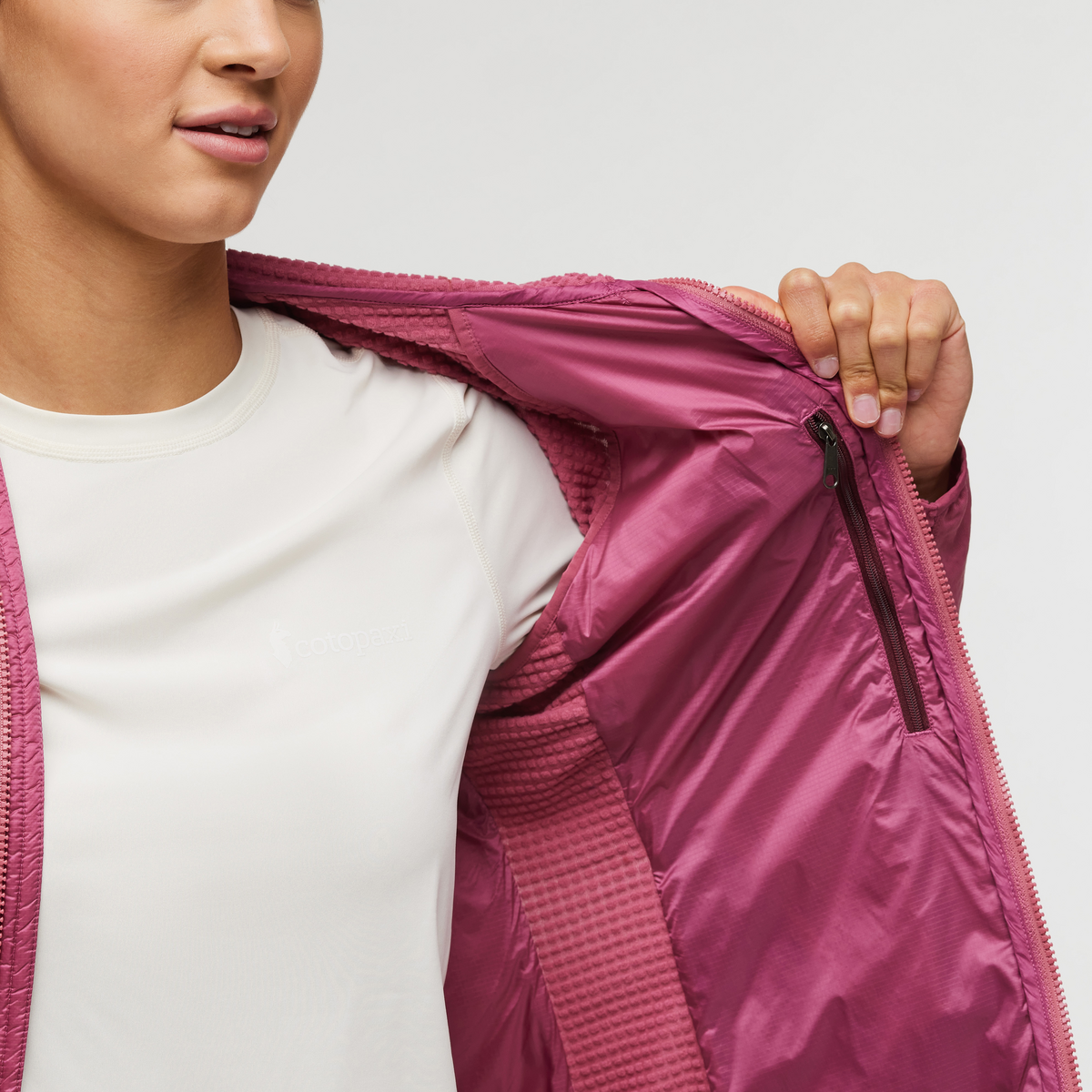 Capa Hybrid Insulated Hooded Jacket Women's - Image 8