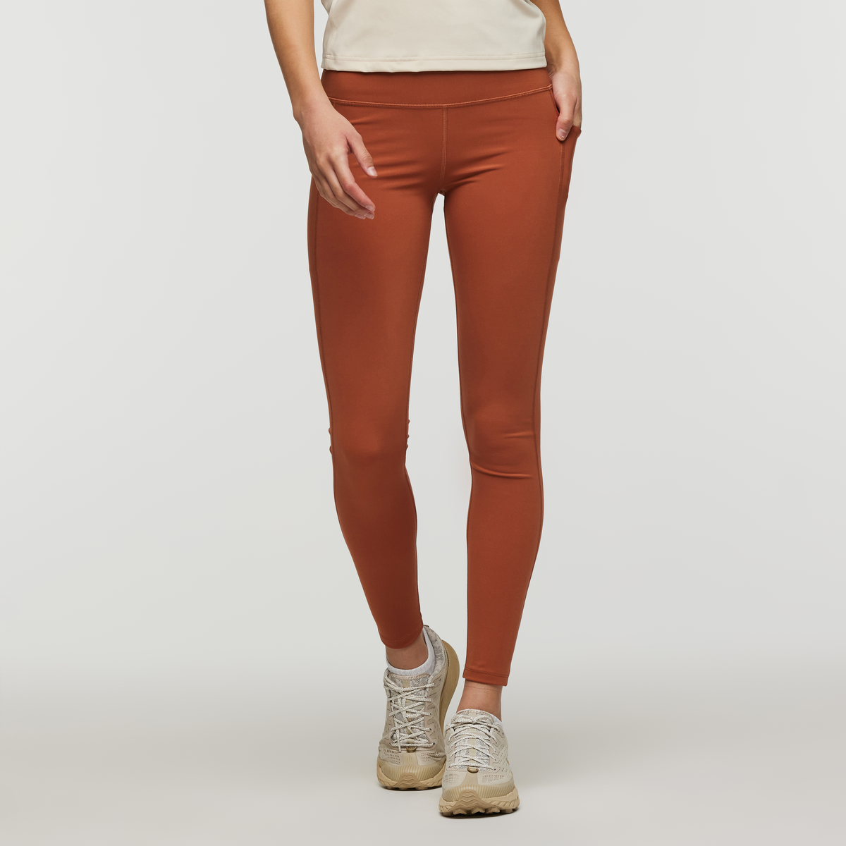 Muevo Tight Women's
