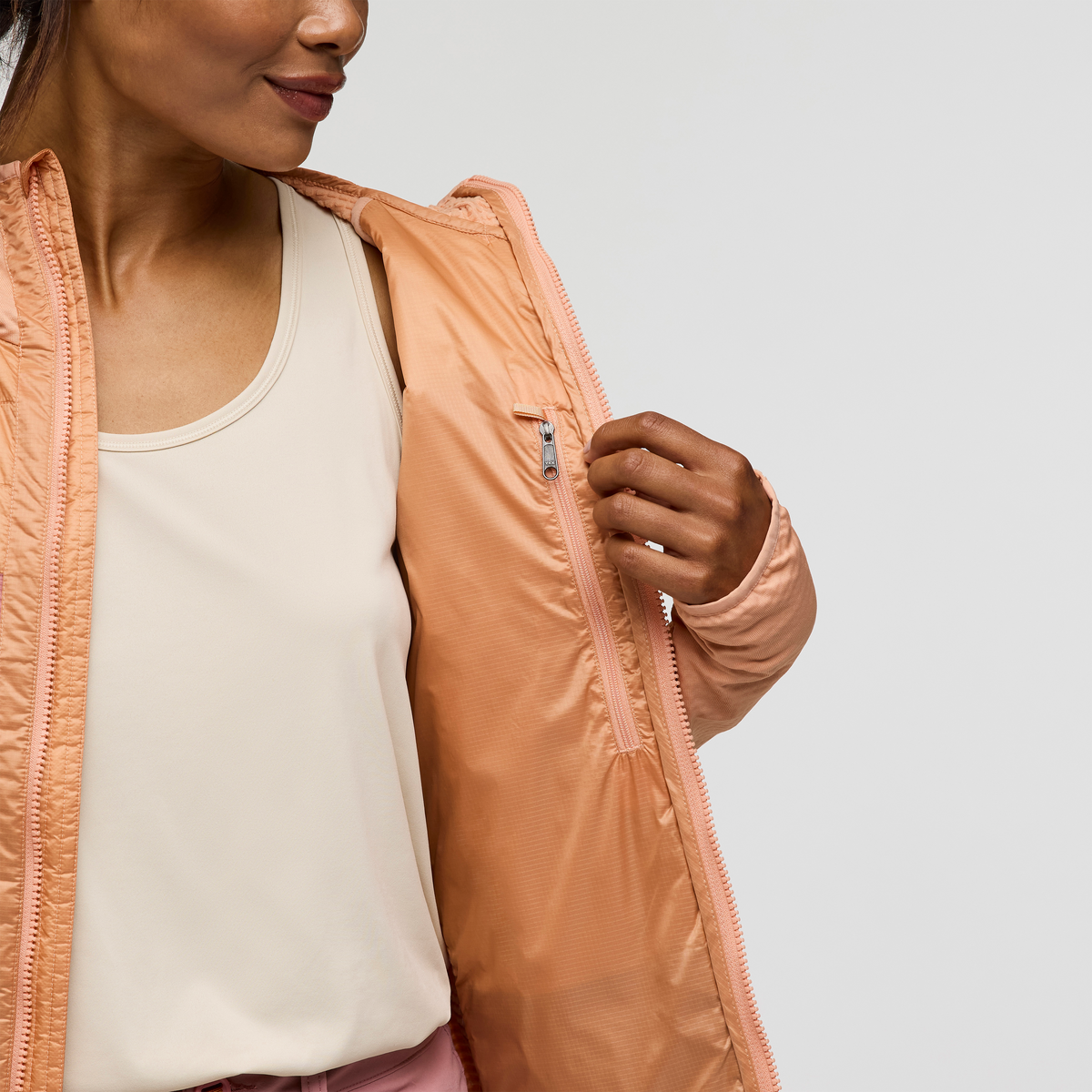 Capa Hybrid Insulated Hooded Jacket Women's - Image 15