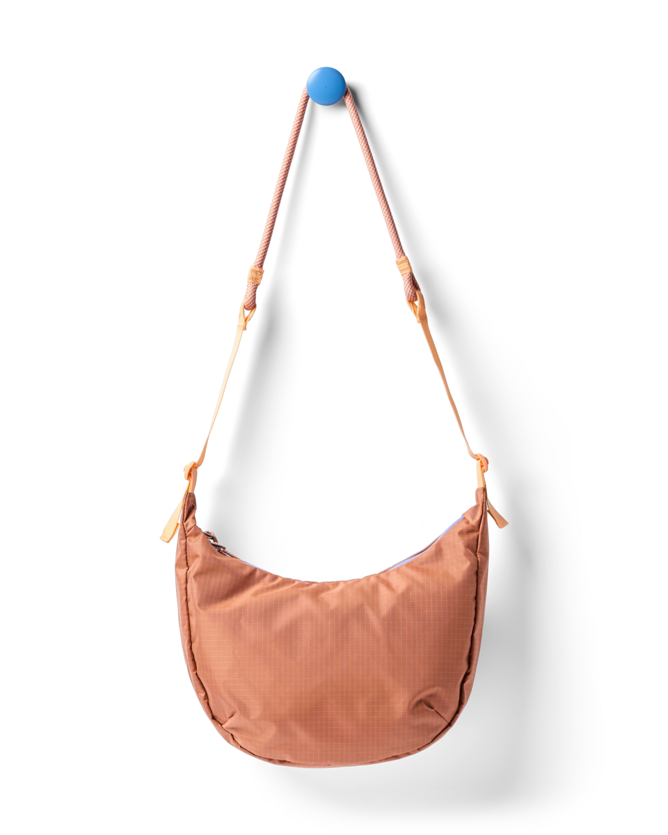Trozo 8L Shoulder Bag every day - Image 5