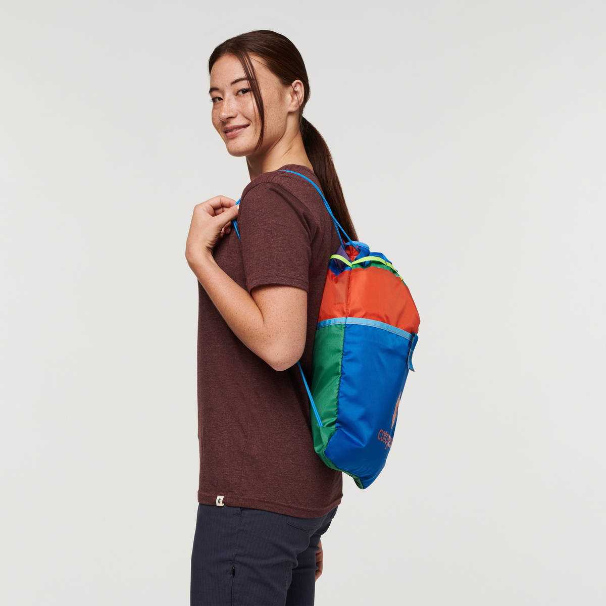 Tago Drawstring Backpack Del Día - Image 7