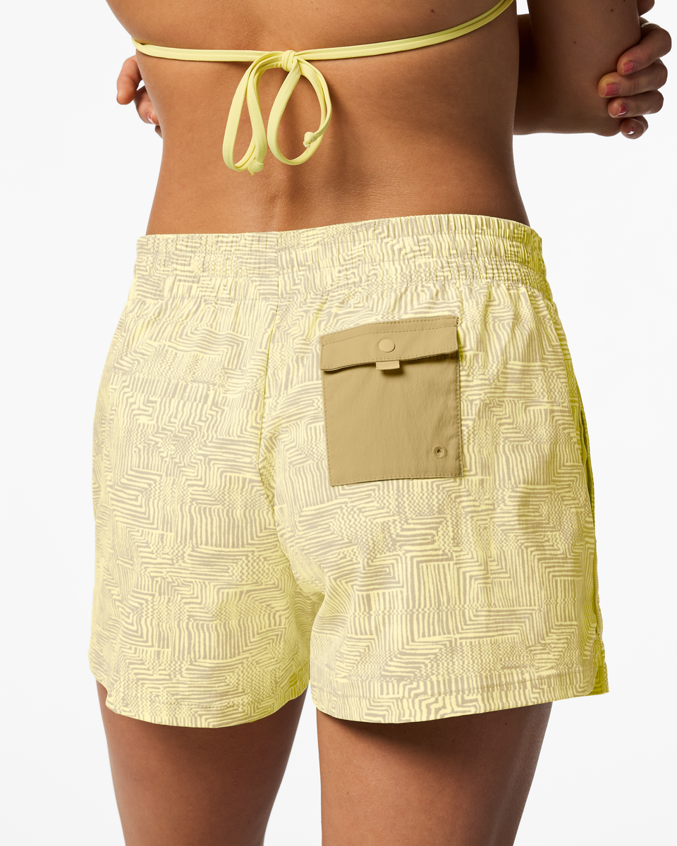 Brinco 3" Short Print Women's - Image 3
